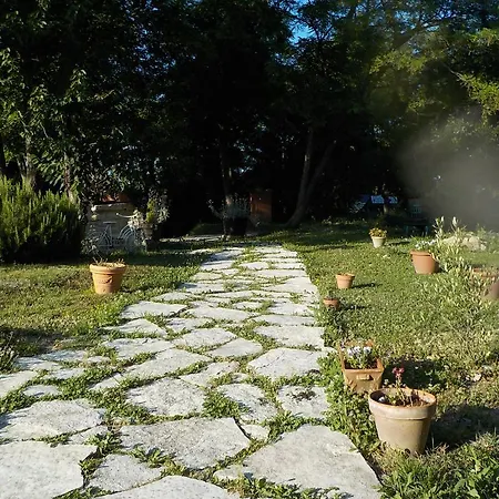 Bed & Breakfast B&B Prato Dei Caprioli 3*