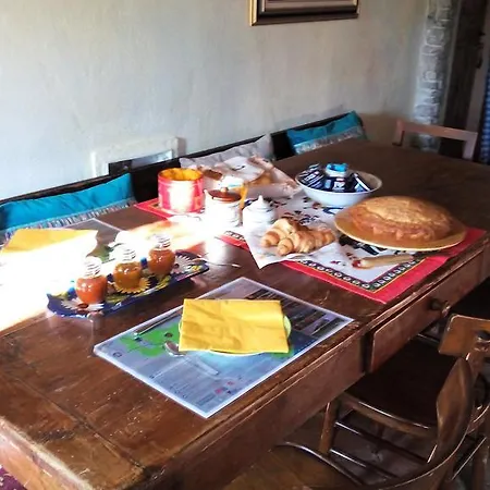 Bed & Breakfast B&B Prato Dei Caprioli 3*